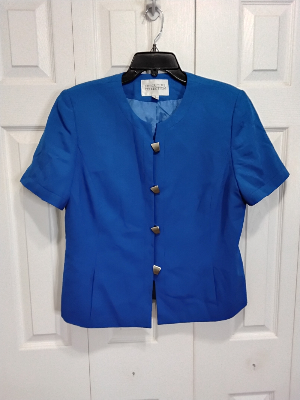 Women’s Short Sleeve Blue Jacket